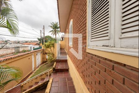 Casa à venda com 200m², 4 quartos e 2 vagas Casa à venda com 200m², 4 quartos e 2 vagasJardim
