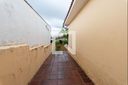 Casa à venda com 200m², 4 quartos e 2 vagas Casa à venda com 200m², 4 quartos e 2 vagasQuintal