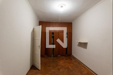 Casa à venda com 200m², 4 quartos e 2 vagas Casa à venda com 200m², 4 quartos e 2 vagasQuarto 2