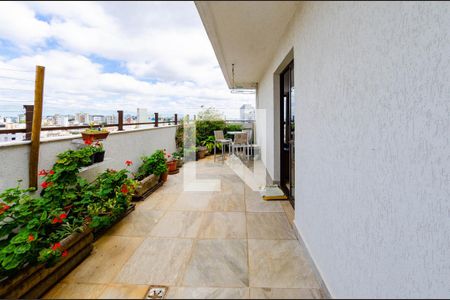 Apartamento à venda com 164m², 3 quartos e 3 vagasCobertura