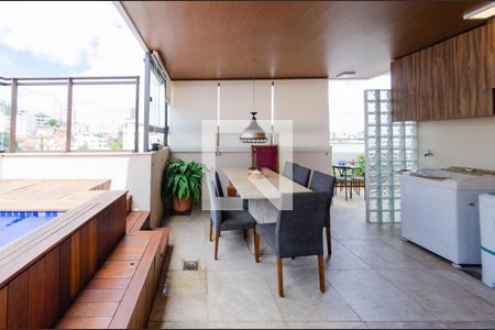 Apartamento à venda com 164m², 3 quartos e 3 vagasÁrea gourmet