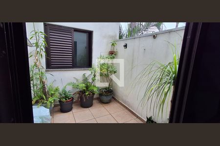 Apartamento à venda com 95m², 3 quartos e 2 vagas Apartamento à venda com 95m², 3 quartos e 2 vagasVista/Quarto 3