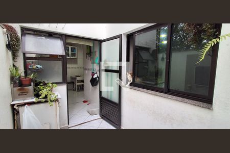 Apartamento à venda com 95m², 3 quartos e 2 vagas Apartamento à venda com 95m², 3 quartos e 2 vagasÁrea comum