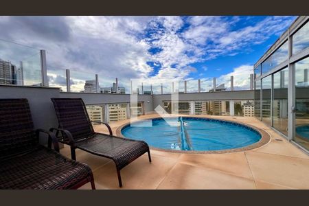 Apartamento à venda com 300m², 4 quartos e 3 vagasPiscina