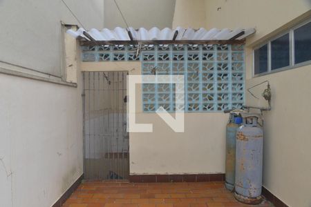 Casa para alugar com 134m², 2 quartos e 1 vagaÁrea comum