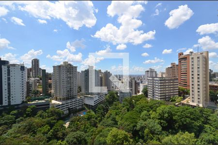 Apartamento para alugar com 90m², 3 quartos e 2 vagasVista