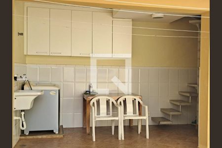 Casa à venda com 179m², 3 quartos e 2 vagasFoto 05