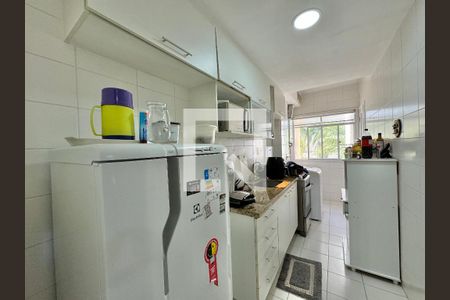Apartamento à venda com 83m², 3 quartos e 1 vaga Apartamento à venda com 83m², 3 quartos e 1 vagaCozinha e Área de Serviço
