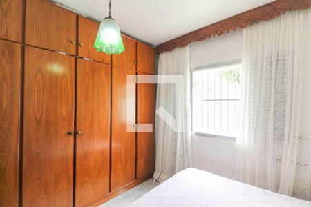 Casa à venda com 160m², 3 quartos e 4 vagasQuarto 2