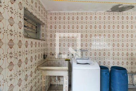 Casa à venda com 160m², 3 quartos e 4 vagasÁrea de Serviço