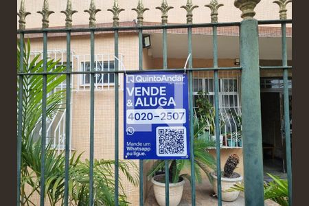 Apartamento à venda com 60m², 2 quartos e 1 vagaFachada Placa