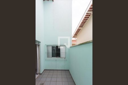 Casa à venda com 250m², 3 quartos e 5 vagasÁrea de Luz
