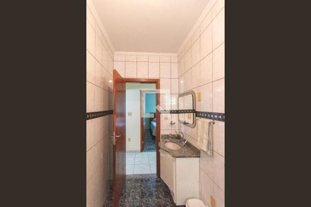 Casa à venda com 250m², 3 quartos e 5 vagasBanheiro