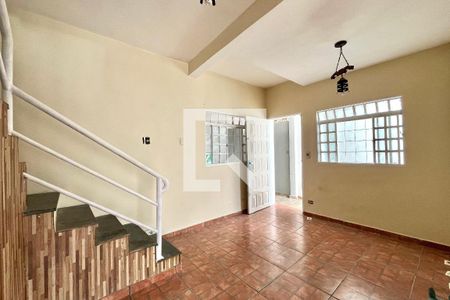 Sala de casa para alugar com 4 quartos, 161m² em Conjunto Residencial Jardim Canaa, São Paulo