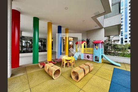Apartamento à venda com 150m², 4 quartos e 3 vagasÁrea Comum - Playground