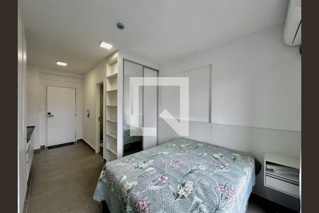Sala/Quarto de kitnet/studio para alugar com 1 quarto, 24m² em Campo Belo, São Paulo