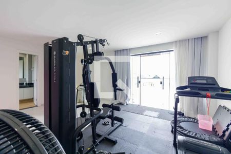 Casa de condomínio à venda com 270m², 4 quartos e 4 vagasSala Privativa