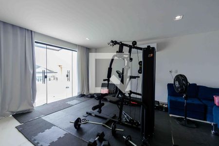 Casa de condomínio à venda com 270m², 4 quartos e 4 vagasSala Privativa