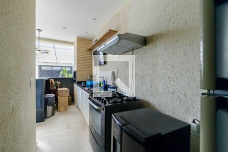 Casa de condomínio à venda com 270m², 4 quartos e 4 vagasÁrea de Lazer