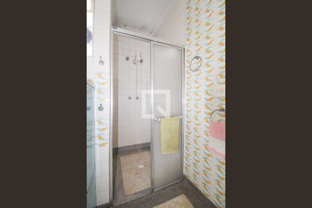 Casa à venda com 820m², 4 quartos e 8 vagasBanheiro