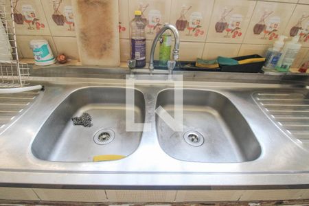 Casa à venda com 820m², 4 quartos e 8 vagasCozinha