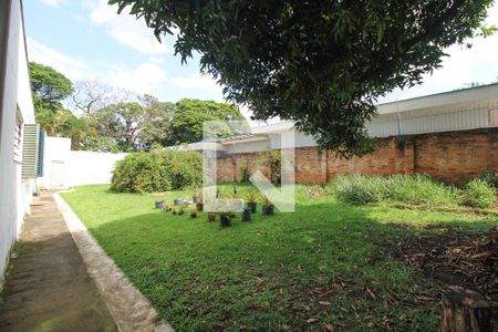 Casa à venda com 820m², 4 quartos e 8 vagasÁrea comum