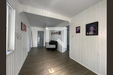 Sala de casa à venda com 1 quarto, 140m² em Santos Dumont, São Leopoldo