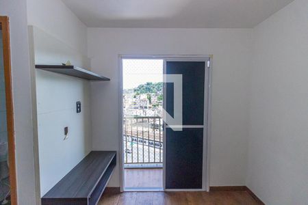 Apartamento para alugar com 45m², 2 quartos e 1 vagaSala
