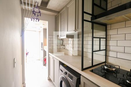 Apartamento à venda com 82m², 2 quartos e 2 vagas Apartamento à venda com 82m², 2 quartos e 2 vagasÁrea de Serviço