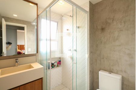 Apartamento à venda com 82m², 2 quartos e 2 vagas Apartamento à venda com 82m², 2 quartos e 2 vagasBanheiro da Suíte