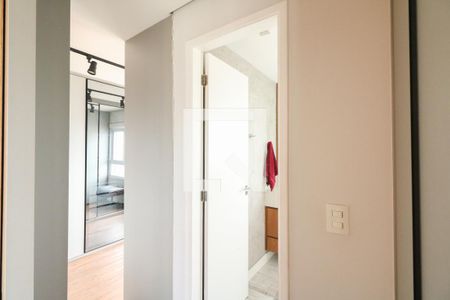 Apartamento à venda com 82m², 2 quartos e 2 vagas Apartamento à venda com 82m², 2 quartos e 2 vagasCloset da Suíte