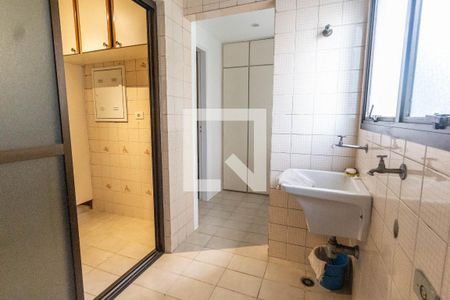 Apartamento à venda com 90m², 2 quartos e 2 vagasÁrea de serviço