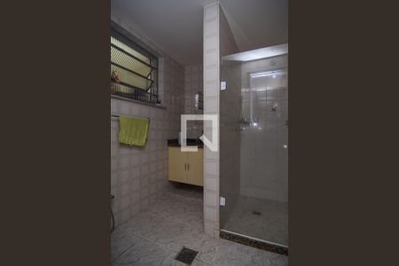 Casa à venda com 156m², 2 quartos e 1 vaga Casa à venda com 156m², 2 quartos e 1 vagaBanheiro