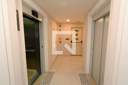 Apartamento para alugar com 46m², 2 quartos e 1 vagaHall de entrada