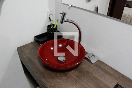 Casa à venda com 200m², 3 quartos e 2 vagasBANHEIRO DA SUITE