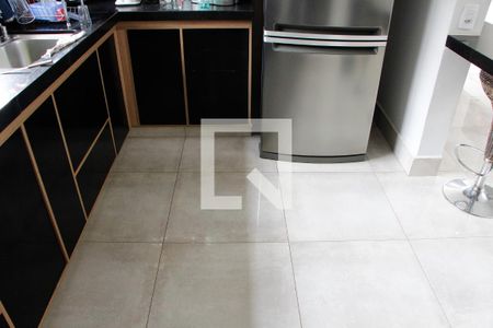 Casa à venda com 200m², 3 quartos e 2 vagasCOZINHA