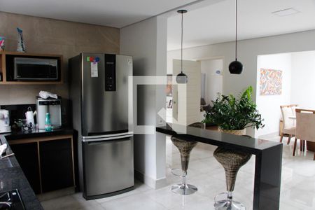 Casa à venda com 200m², 3 quartos e 2 vagasCOZINHA