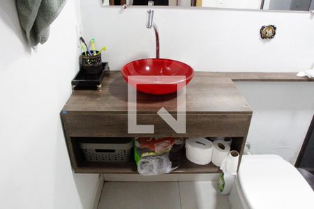 Casa à venda com 200m², 3 quartos e 2 vagasBANHEIRO DA SUITE