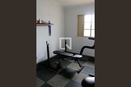 Casa à venda com 200m², 3 quartos e 2 vagasQUARTO 2 EDICULA