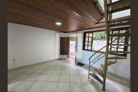 Casa para alugar com 1 quarto, 60m² em Freguesia (jacarepaguá), Rio de Janeiro