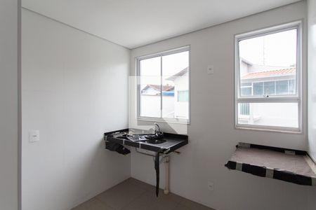 Apartamento à venda com 90m², 2 quartos e 1 vagaCozinha