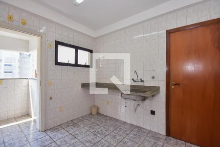 Apartamento à venda com 340m², 4 quartos e 4 vagasCozinha