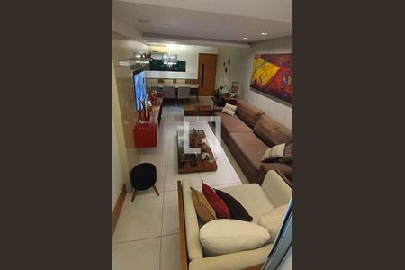 Apartamento à venda com 4 quartos, 145m² em Icaraí, Niterói