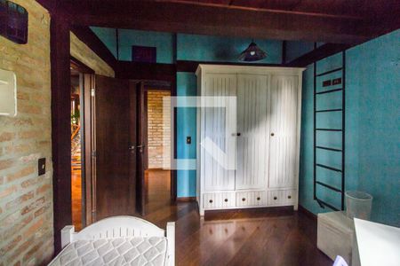 Casa de condomínio para alugar com 550m², 3 quartos e 8 vagas Casa de condomínio para alugar com 550m², 3 quartos e 8 vagasSuíte 3