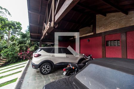 Casa de condomínio para alugar com 550m², 3 quartos e 8 vagas Casa de condomínio para alugar com 550m², 3 quartos e 8 vagasGaragem