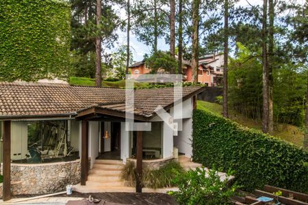 Casa de condomínio para alugar com 550m², 3 quartos e 8 vagas Casa de condomínio para alugar com 550m², 3 quartos e 8 vagasVista da Rua