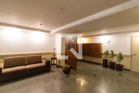 Apartamento à venda com 69m², 2 quartos e 2 vagasHall de entrada