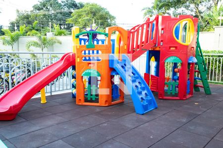 Apartamento para alugar com 47m², 2 quartos e 1 vaga Apartamento para alugar com 47m², 2 quartos e 1 vagaÁrea Comum - Playground