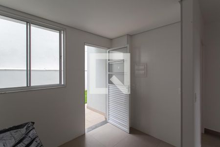 Apartamento à venda com 120m², 2 quartos e 2 vagasCozinha