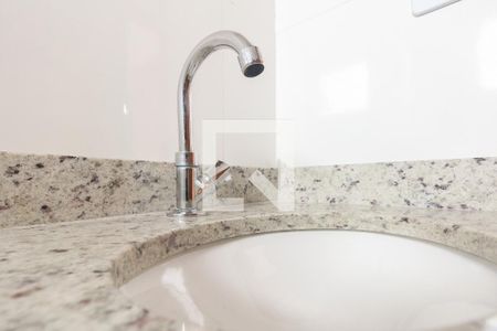 Apartamento para alugar com 42m², 2 quartos e sem vagaBanheiro 